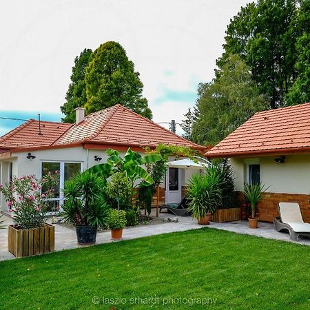 Ciprus Porta Apartmanok Balatonkenese Exteriér fotografie