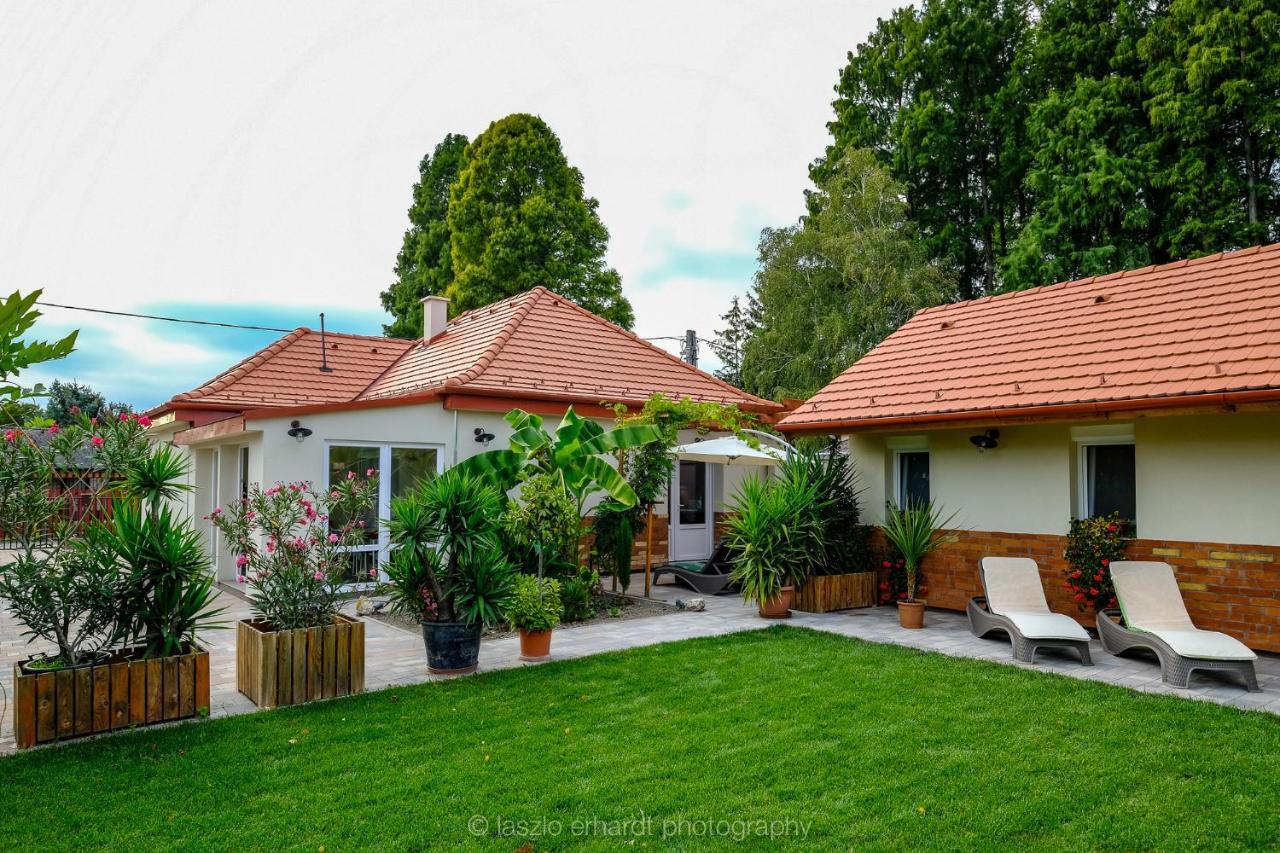 Ciprus Porta Apartmanok Balatonkenese Exteriér fotografie