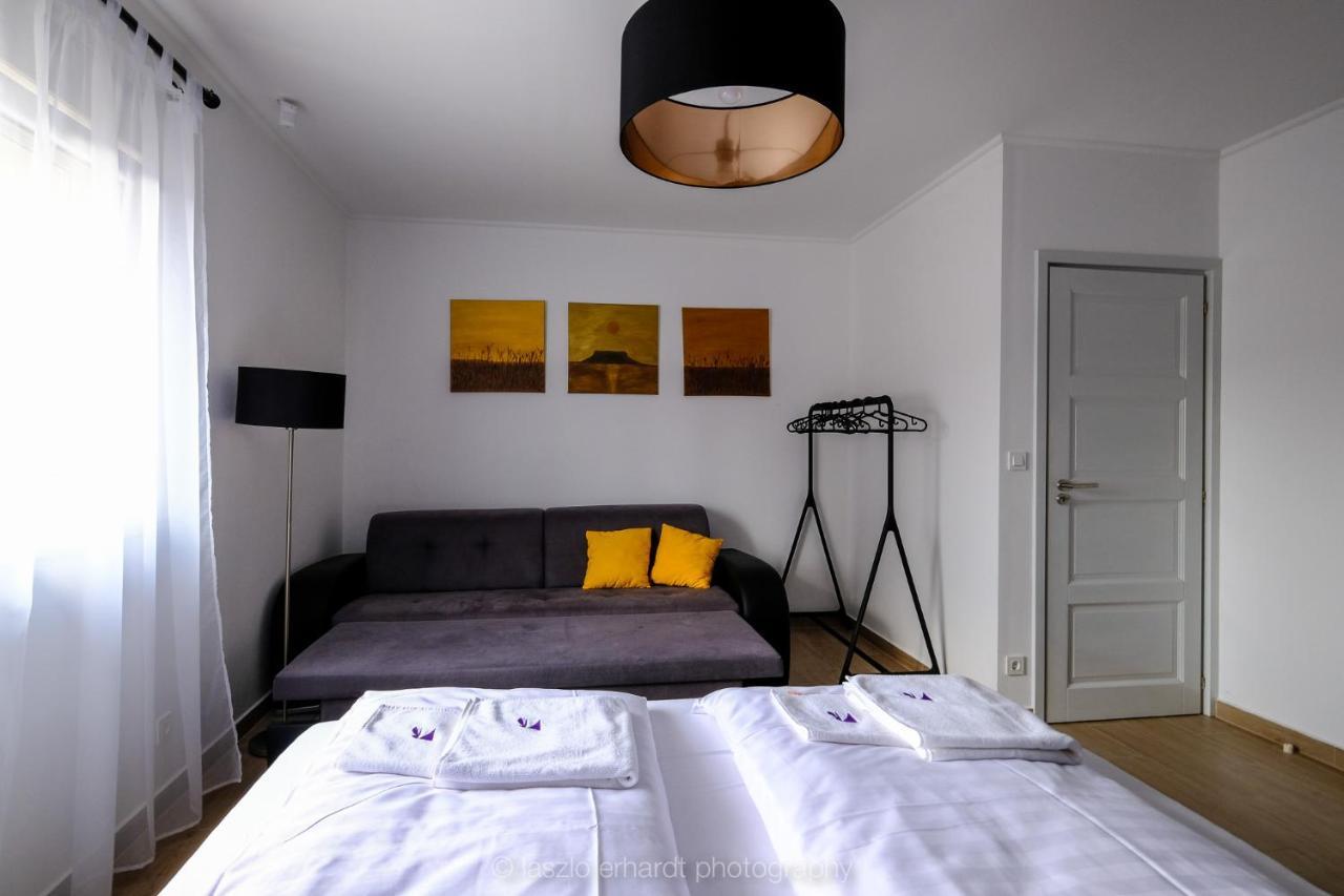 Ciprus Porta Apartmanok Balatonkenese Exteriér fotografie