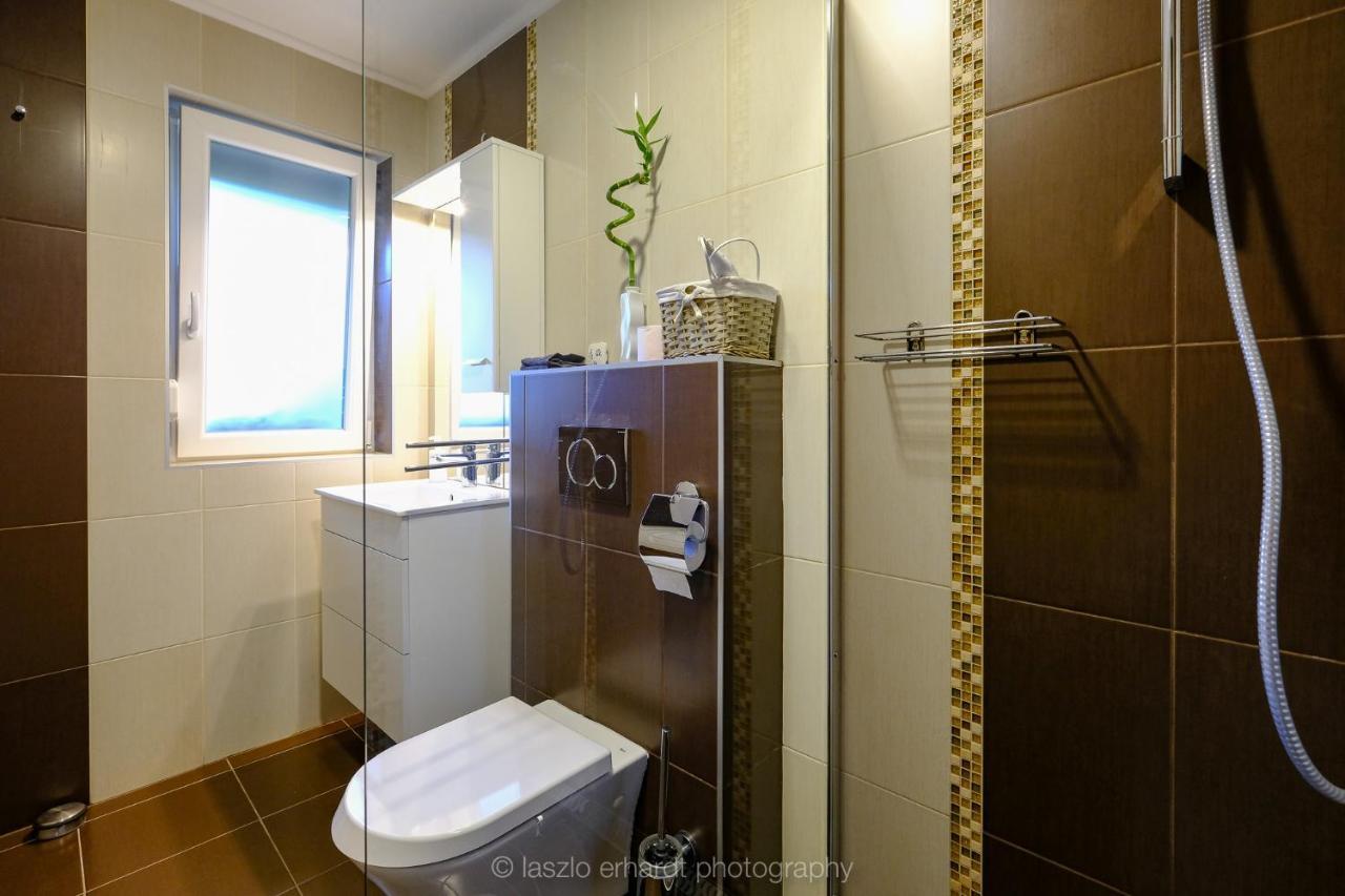 Ciprus Porta Apartmanok Balatonkenese Exteriér fotografie