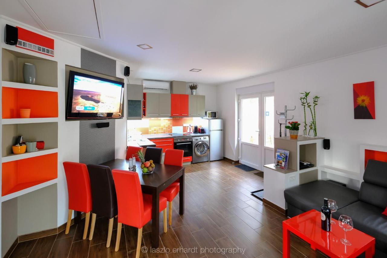 Ciprus Porta Apartmanok Balatonkenese Exteriér fotografie