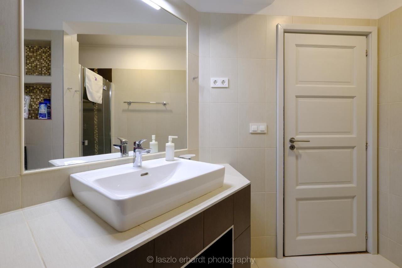 Ciprus Porta Apartmanok Balatonkenese Exteriér fotografie