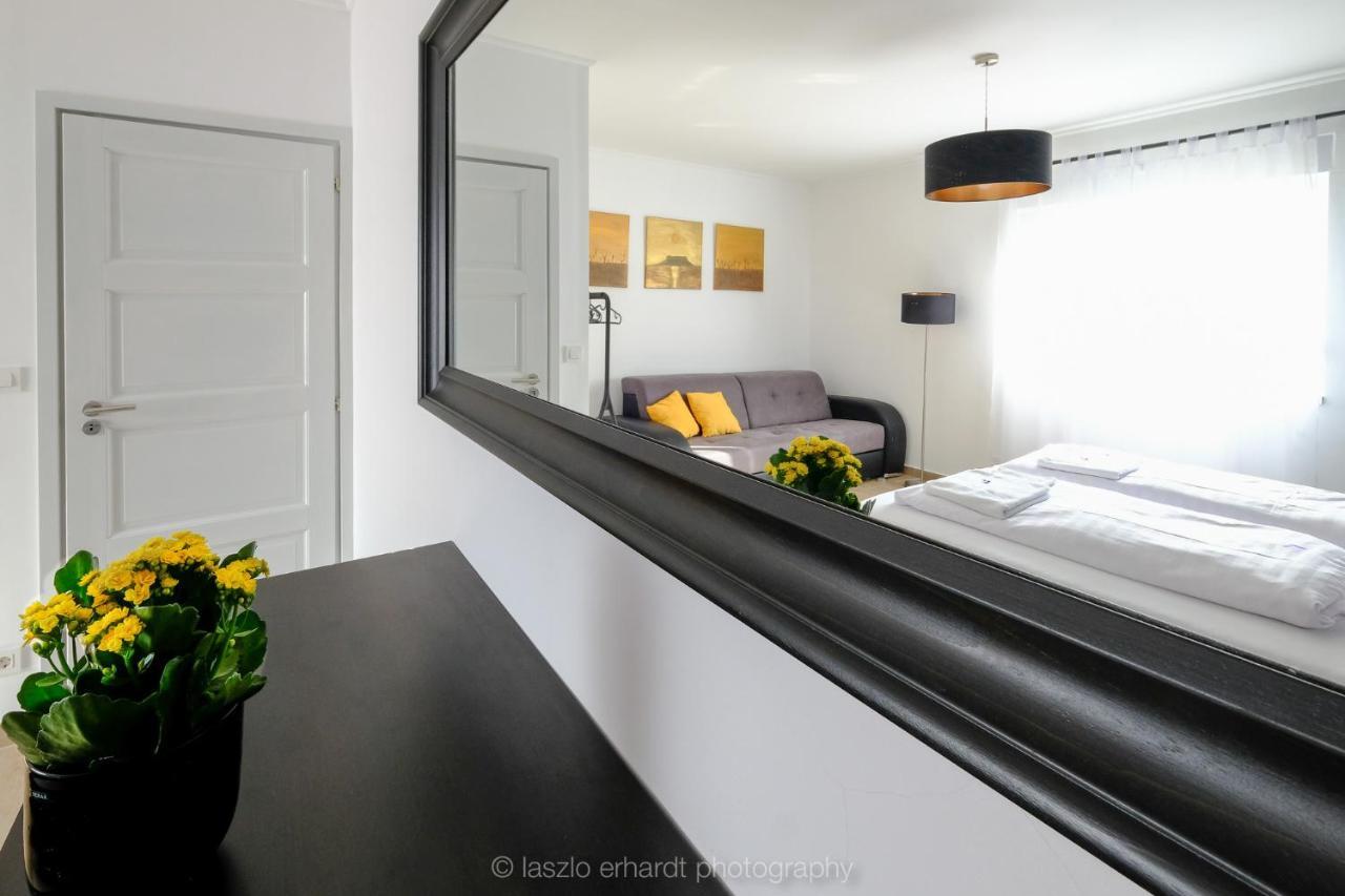 Ciprus Porta Apartmanok Balatonkenese Exteriér fotografie