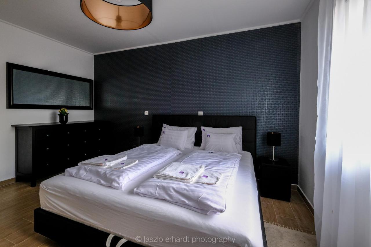 Ciprus Porta Apartmanok Balatonkenese Exteriér fotografie